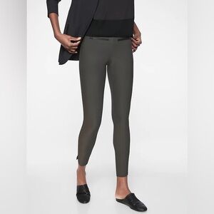 Athleta Stellar Crop Pant